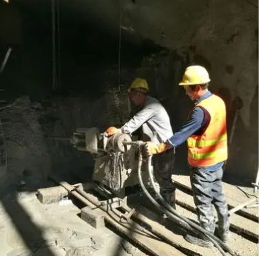 阿尔山水下抗分散灌浆料特点 水下不分散注浆料介绍