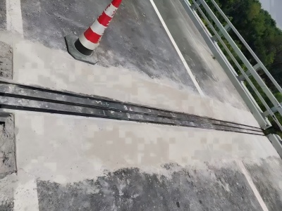 阿尔山伸缩缝更换后浇筑材料快速结构修补料速砼的产品特点及施工流程​